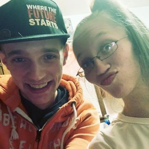 Meet your Posher, Miles